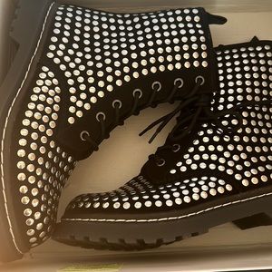 Wild pair black studded boots 7 size new with box